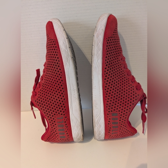 NOBULL Red Sneakers Mens 10.5 / Women\'s 12 M‎ Lace Up Perforated Suede Trainers main image 6